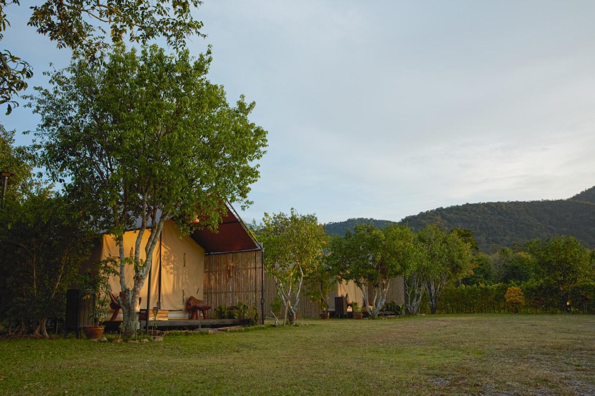 Nuyu Khaoyai Hotel Pong Talong Exterior foto