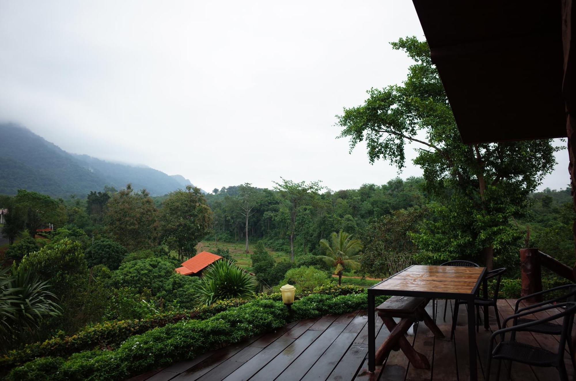 Nuyu Khaoyai Hotel Pong Talong Exterior foto